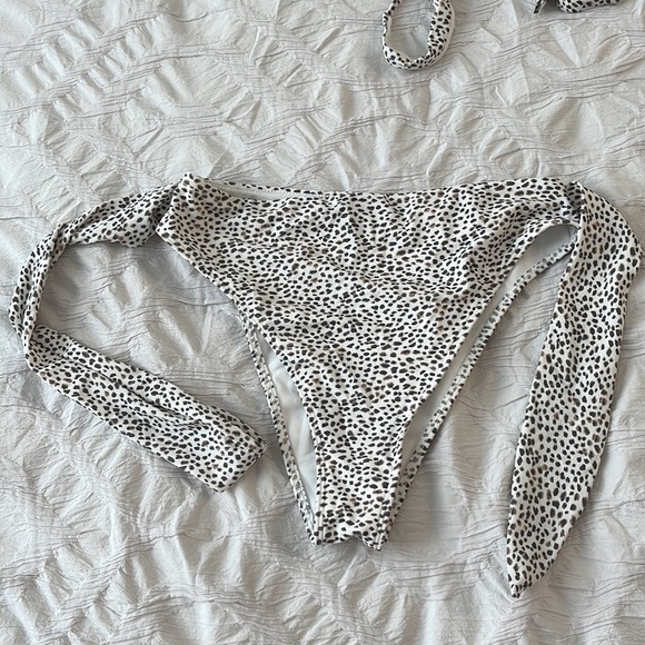 Abercrombie swim set - Picture 6 of 8